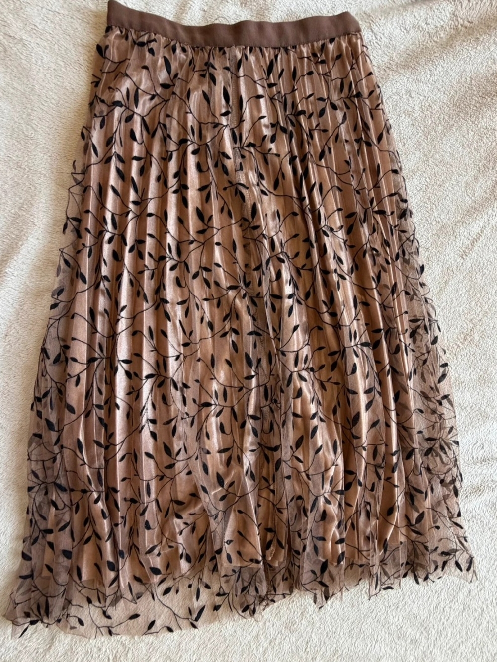 Brown Pleated Leaf-Print Midi Skirt